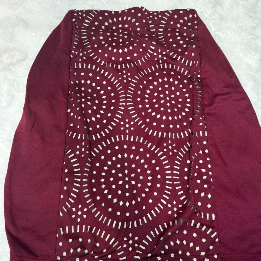 George Burgundy Laser Cut Medallion Pencil Skirt Plus Size 1X 16W GW01457